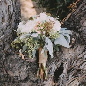 fwthumbbouquet-of-flowers-1081816_960_720.jpg