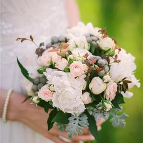 fwthumbbridal-bouquet-2431143_960_720.jpg
