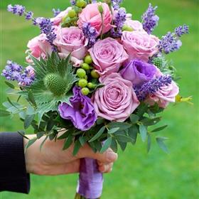 fwthumbbridal-bouquet-764643_960_720.jpg