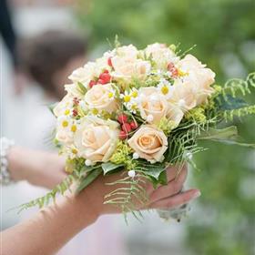 fwthumbwedding-1751182_960_720.jpg